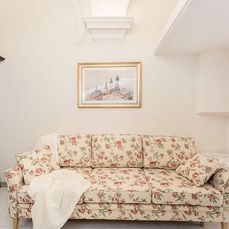 Cracow Royal Charm Краков