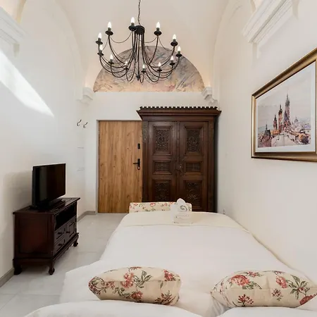 Cracow Royal Charm Krasków