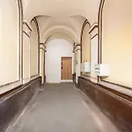 Cracow Royal Charm Apartament *